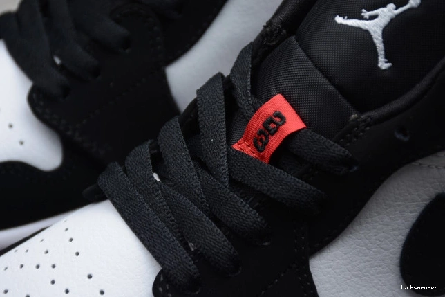 Reps LUCY 1 553558-116 Toe Low Black Air Jordan 0822